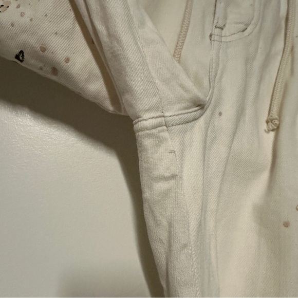 Free People Mixed Up Cotton Distressed Utility White Jeans Size XS - Picture 4 of 10